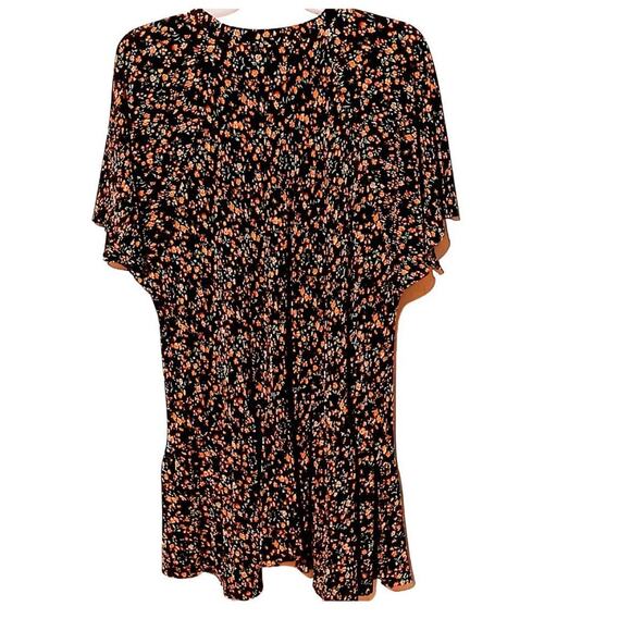 Beautiful Flower Pastel Dress by ASOS - Picture 2 of 3